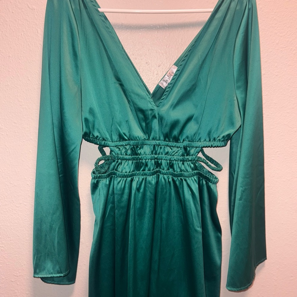 Justify Teal V-Neck Midi Dress